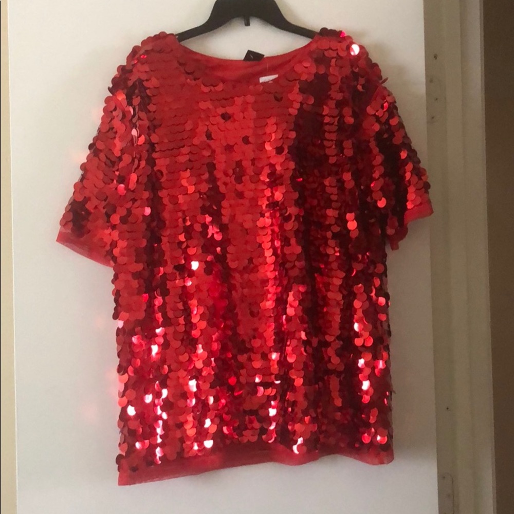 Sequence shirt